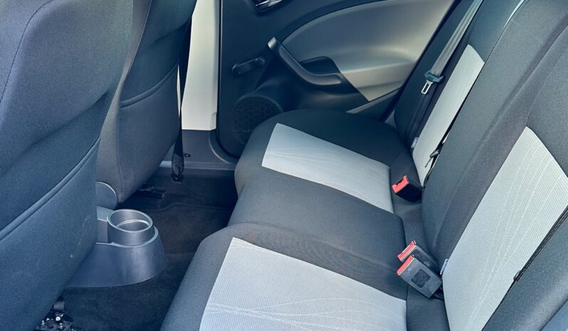 
								Seat Ibiza pełny									