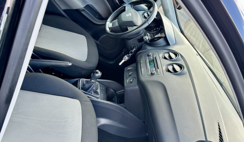 
								Seat Ibiza pełny									