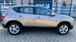 Nissan Qashqai 2,0 Benz. Automat