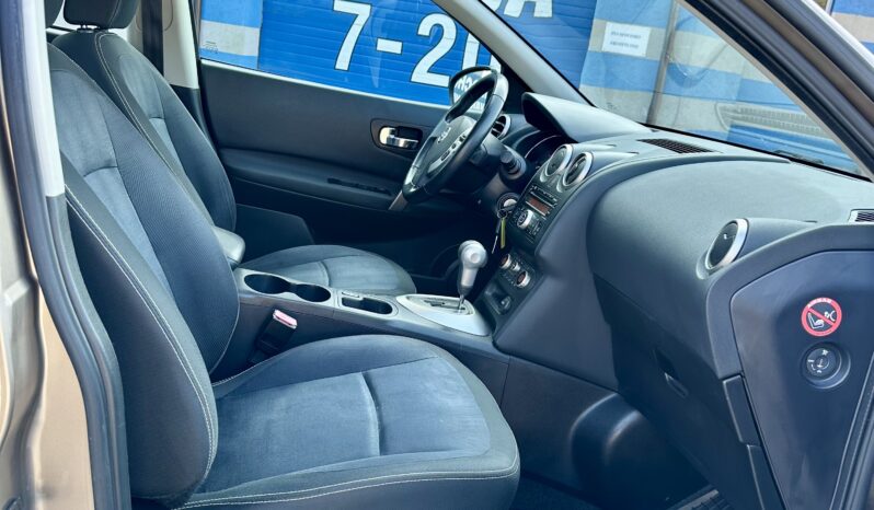 
								Nissan Qashqai 2,0 Benz. Automat pełny									