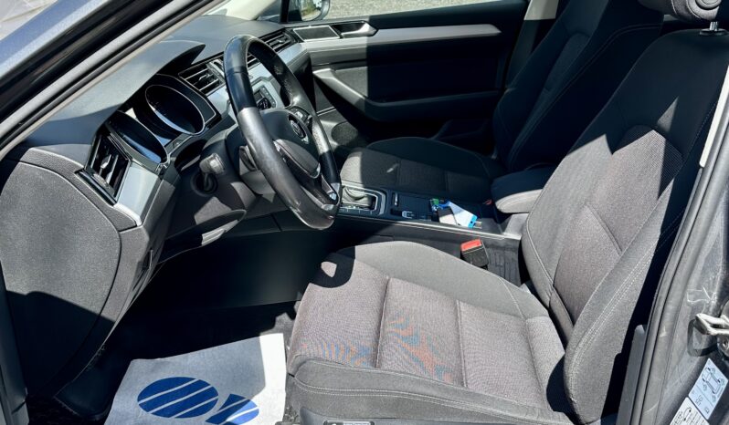 
								Volkswagen Passat B8 2,0 TDi. Automat. pełny									