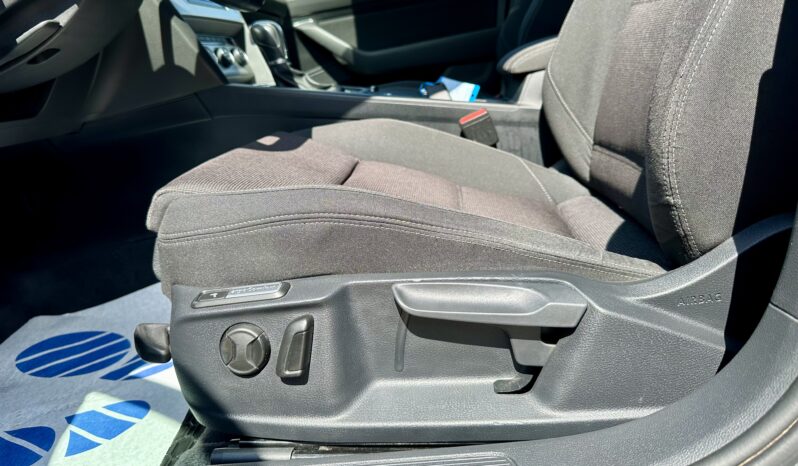
								Volkswagen Passat B8 2,0 TDi. Automat. pełny									