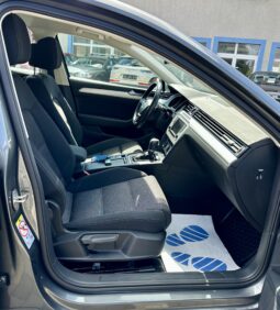 
										Volkswagen Passat B8 2,0 TDi. Automat. pełny									